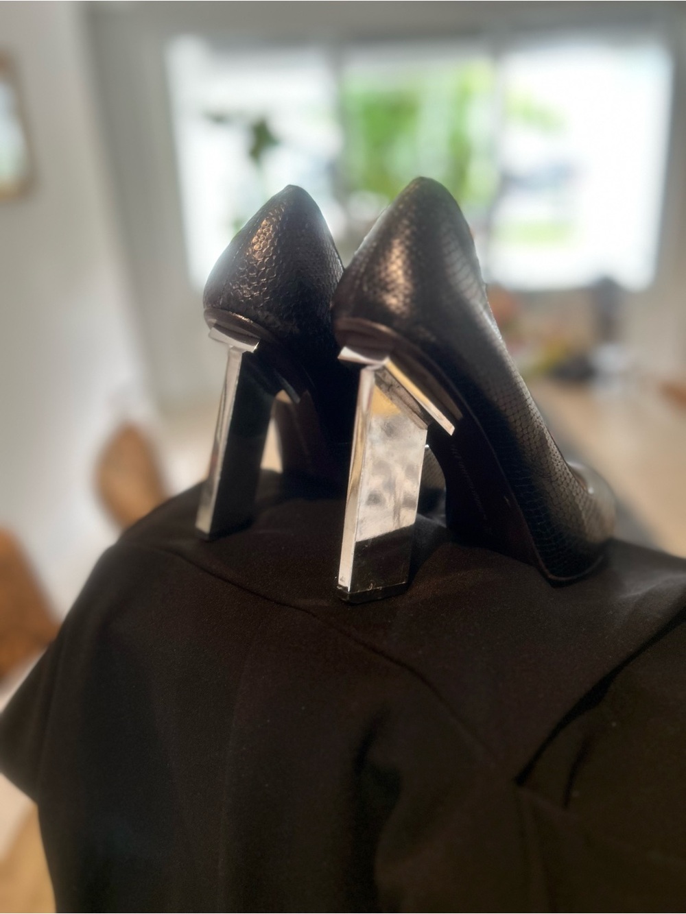 United Nude Black Textured Block Heel Pumps - Picture 4 of 5
